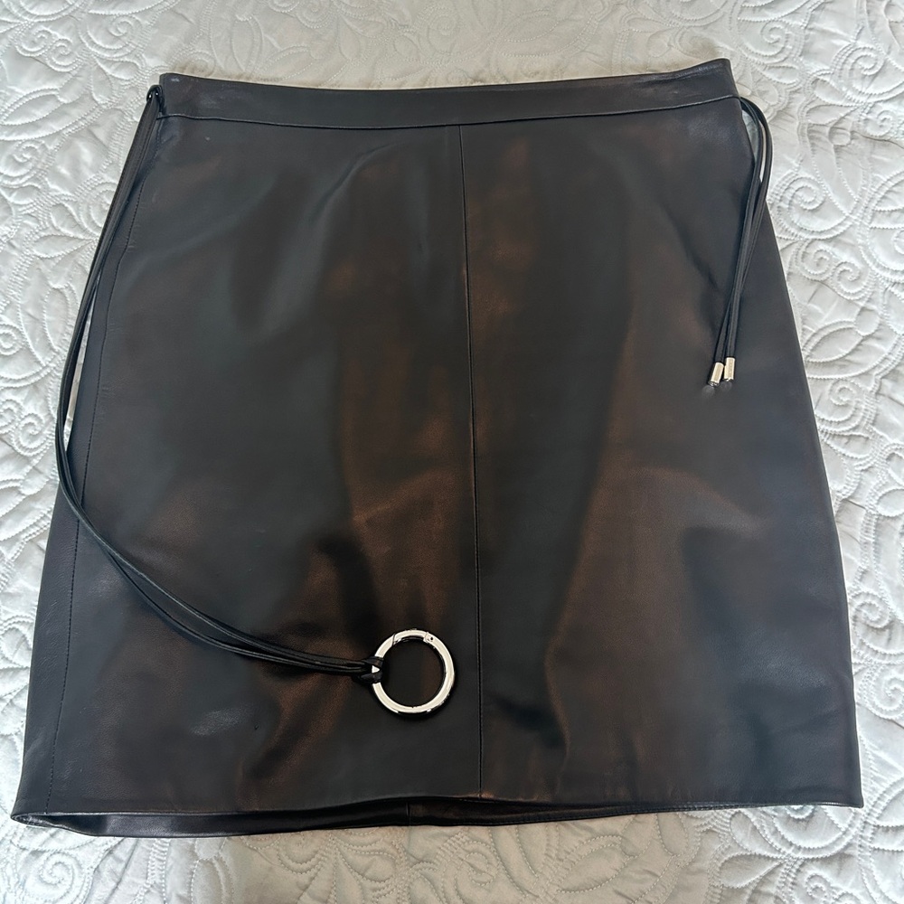 Hugo Boss Black and White Mini Pencil Skirt for Work